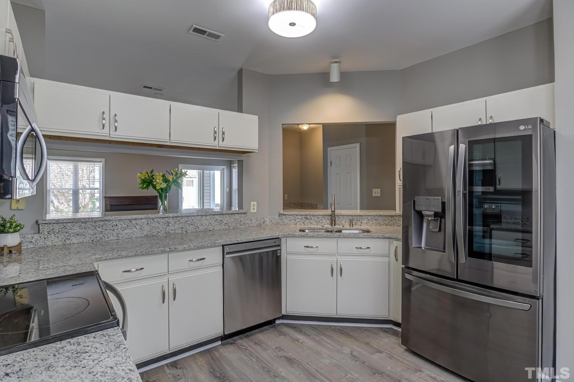 6020 Winterpointe Lane, Unit 102 Raleigh, NC 27606 - Photo 12 of 40 Photo #12