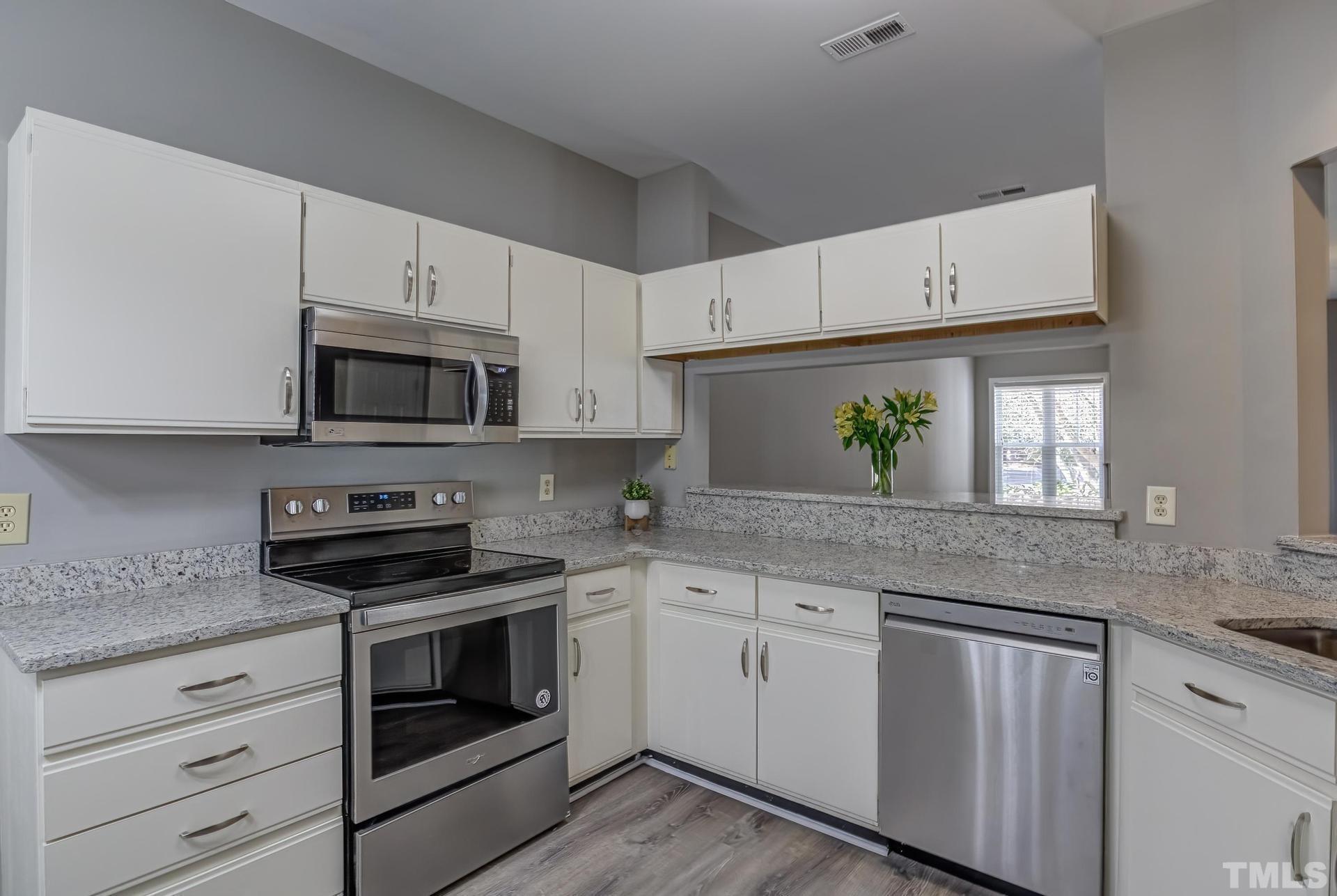 6020 Winterpointe Lane, Unit 102 Raleigh, NC 27606 - Photo 13 of 40 Photo #13