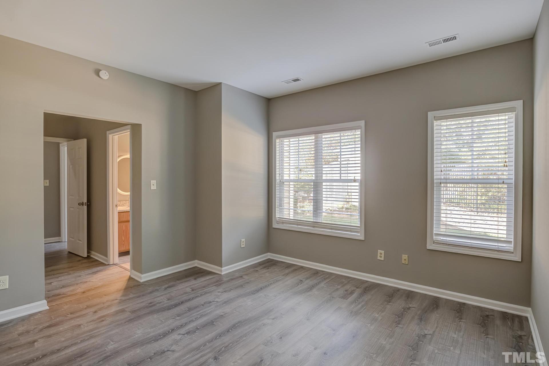 6020 Winterpointe Lane, Unit 102 Raleigh, NC 27606 - Photo 31 of 40 Photo #31
