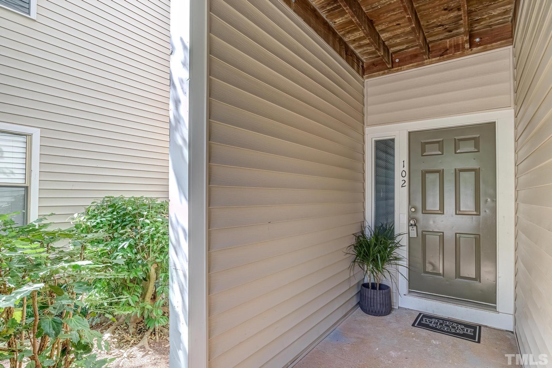6020 Winterpointe Lane, Unit 102 Raleigh, NC 27606 - Photo 7 of 40 Photo #7
