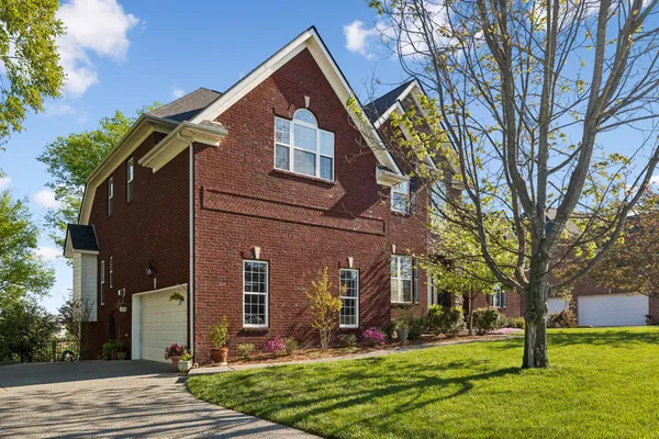 $724,000 | 1712 Stoney Hill Lane, Spring Hill, TN 37174