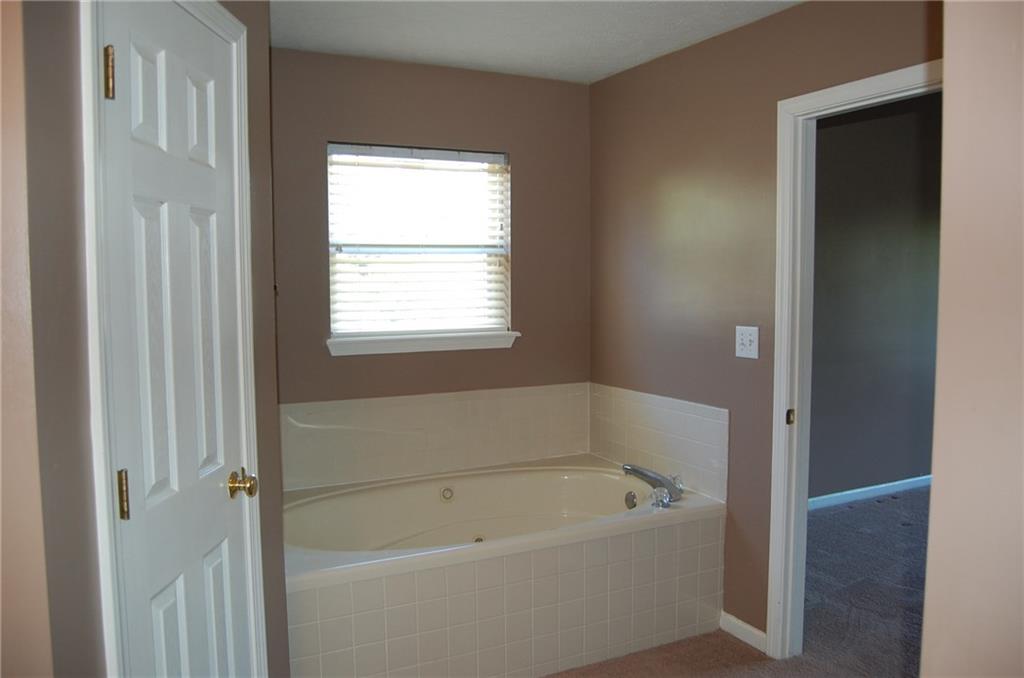 5314 Rippling Brook Way Carmel, IN 46033 - Photo 12 of 31 Gallery Image 12