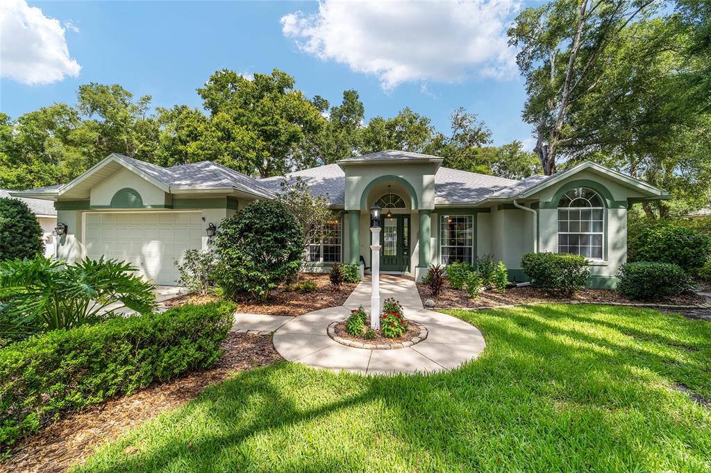 19213 Southwest 101st Place Road Dunnellon, FL 34432 - Photo 2 of 25