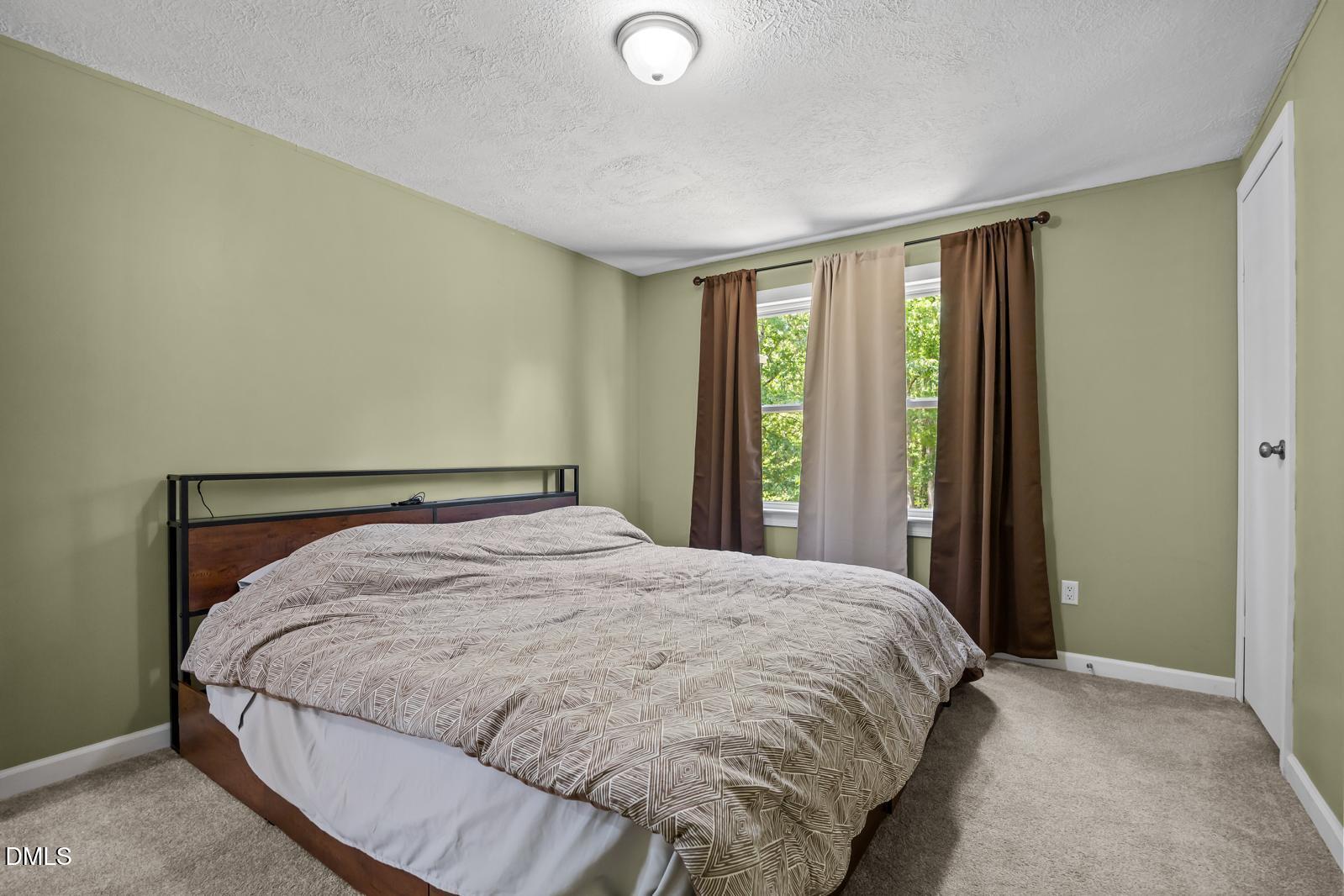 290 Thomas Cash Road Apex, NC 27523 - Photo 6 of 24 PHOTO-2026-04-30-14-49-25_5