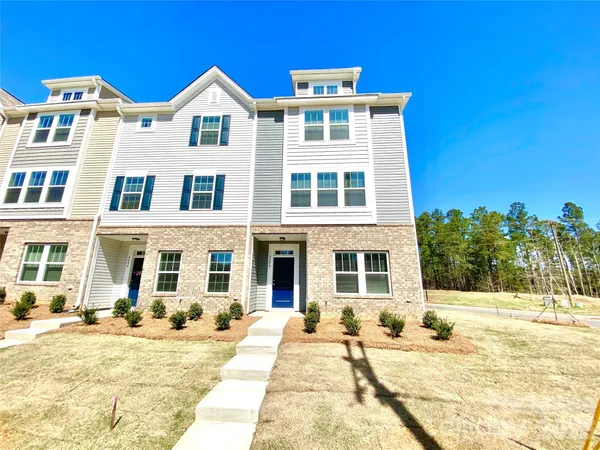$1,850 | 8200 Waxhaw Highway, Waxhaw, NC 28173