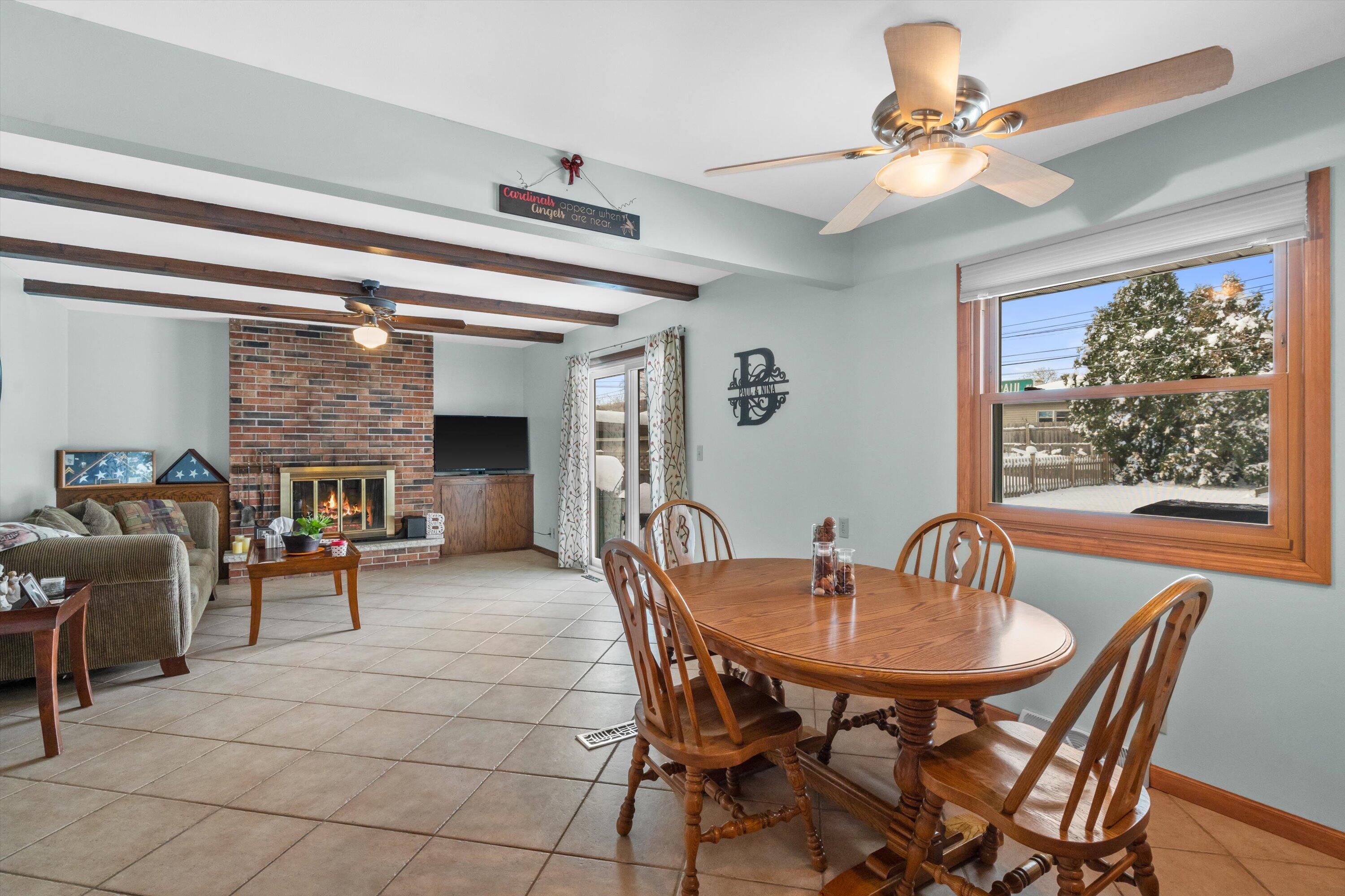 3347 South 98th Street Milwaukee, WI 53227 - Photo 13 of 38 14-Open Kitchen to Family Room