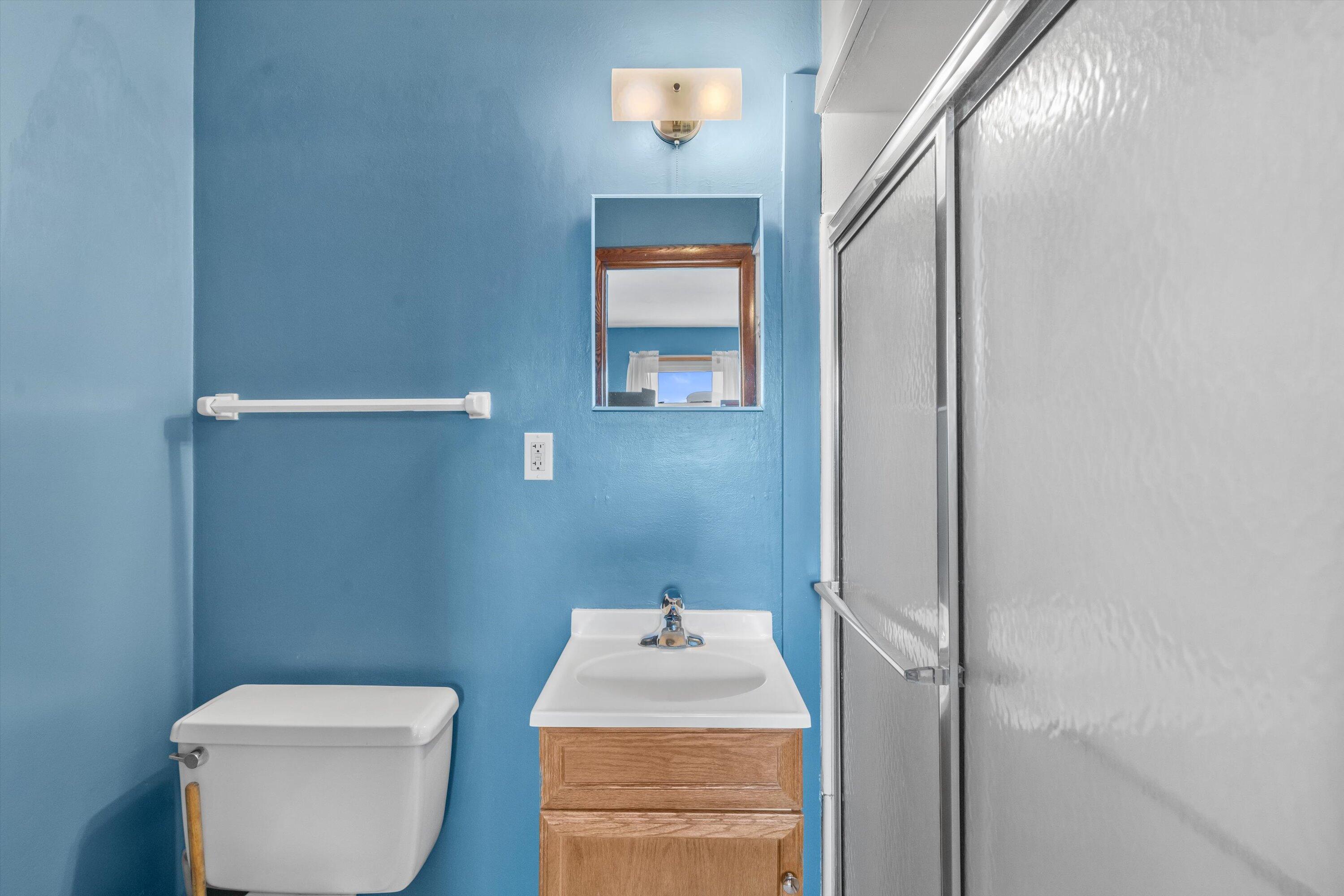 3347 South 98th Street Milwaukee, WI 53227 - Photo 25 of 38 26-Primary Bathroom with Shower Stall