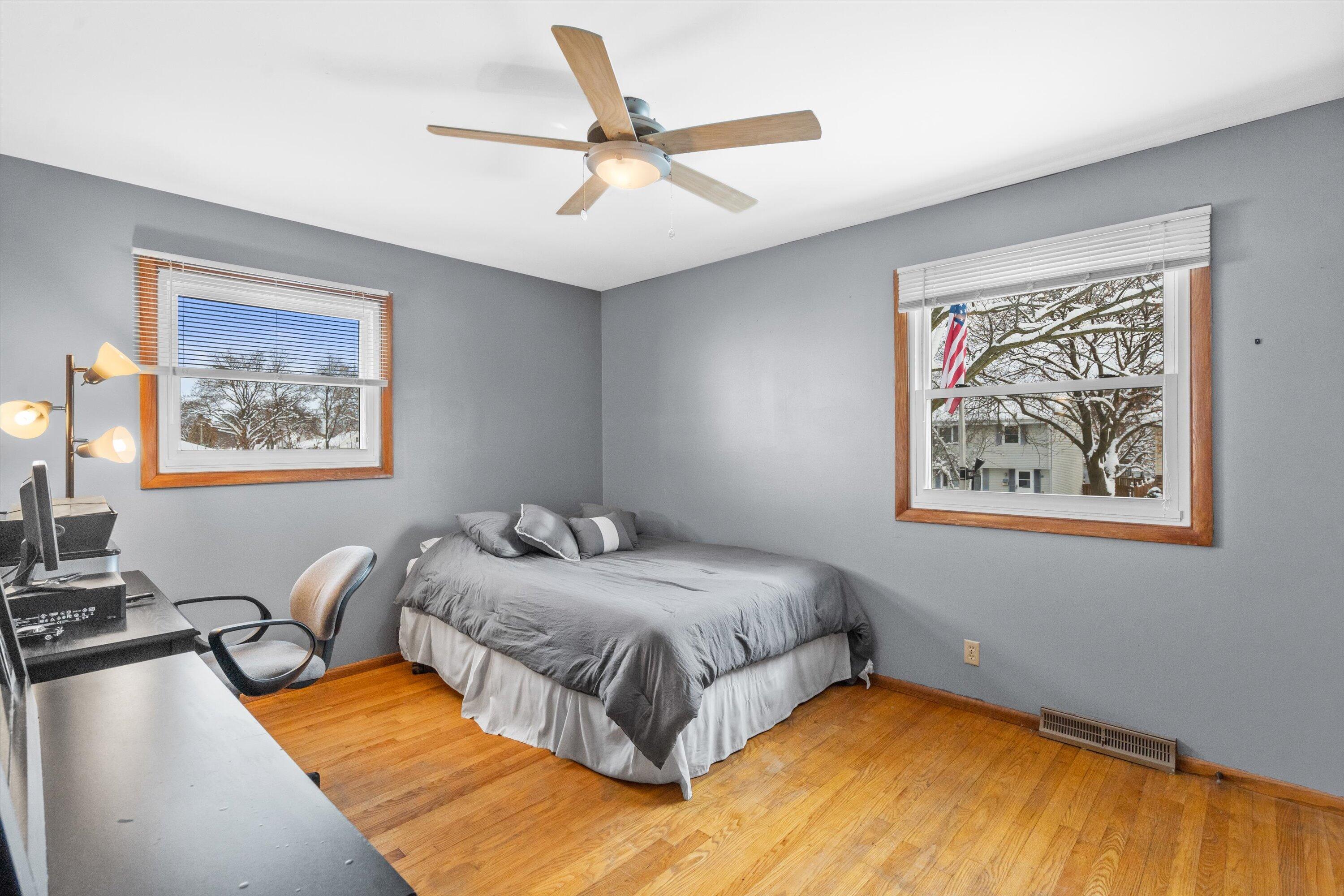 3347 South 98th Street Milwaukee, WI 53227 - Photo 26 of 38 27-Bedroom 2