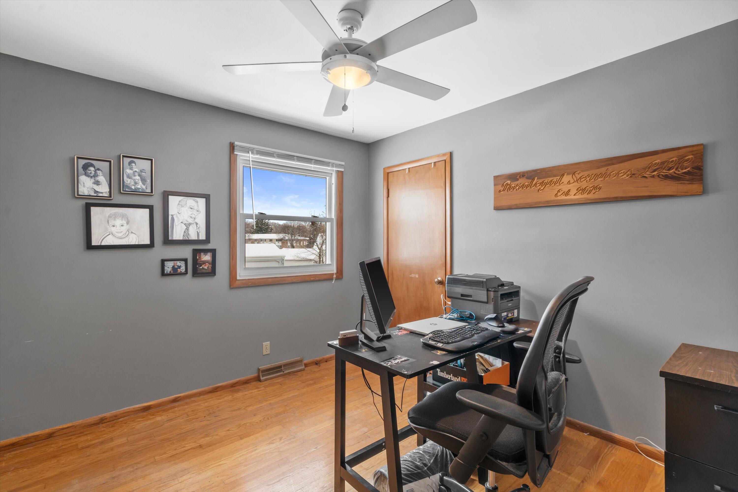 3347 South 98th Street Milwaukee, WI 53227 - Photo 30 of 38 31-Bedroom 4