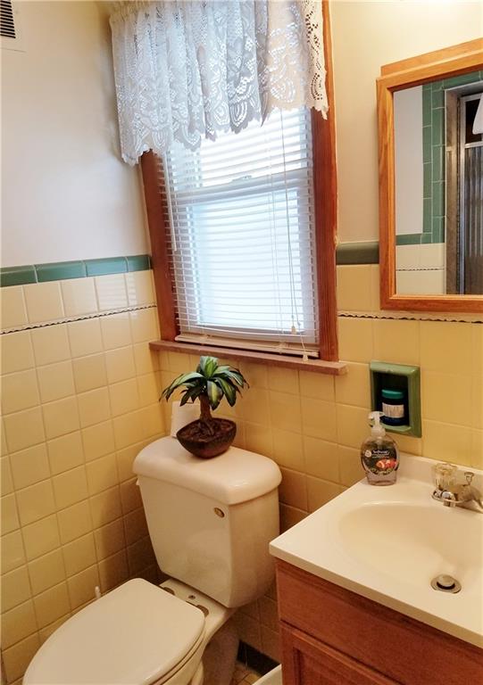926 Main Street East Rural Valley, PA 16249 - Photo 14 of 24