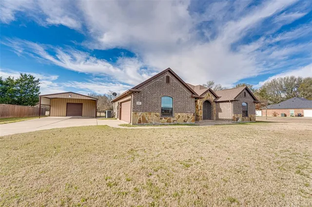 $380,000 | 1805 Kandy Lane, Kaufman, TX 75142