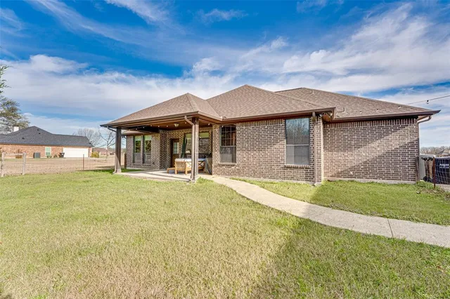 $380,000 | 1805 Kandy Lane, Kaufman, TX 75142