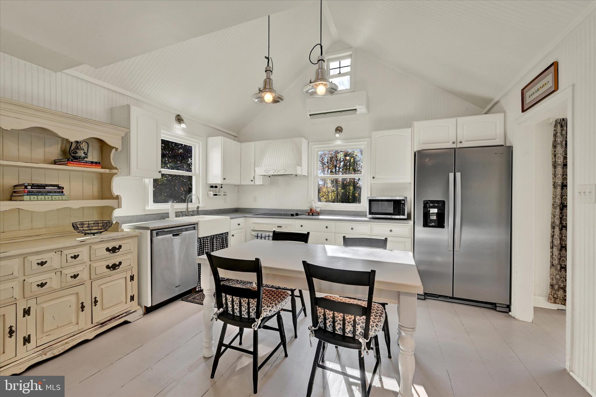 16535 Trenton Road Upperco, MD 21155 - Photo 10 of 41 Country kitchen