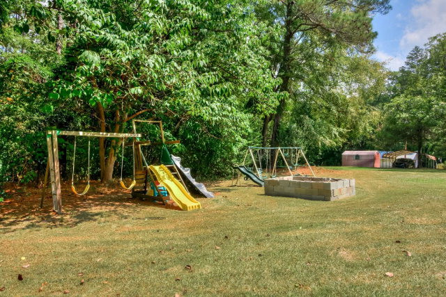 640 Jeter Street Edgefield, SC 29824 - Photo 32 of 39