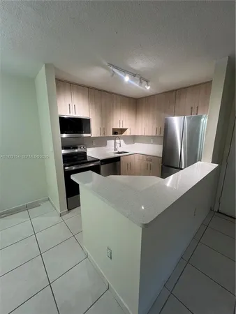 $3,100 | 4710 Northwest 102nd Avenue, Unit 10122, Doral, FL 33178