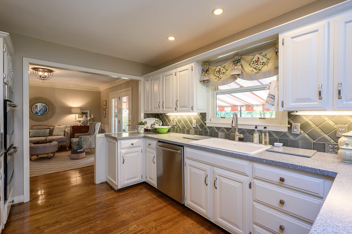 1104 Ridgeway Drive Franklin, TN 37067 - Photo 8 of 30 Gallery Image 8