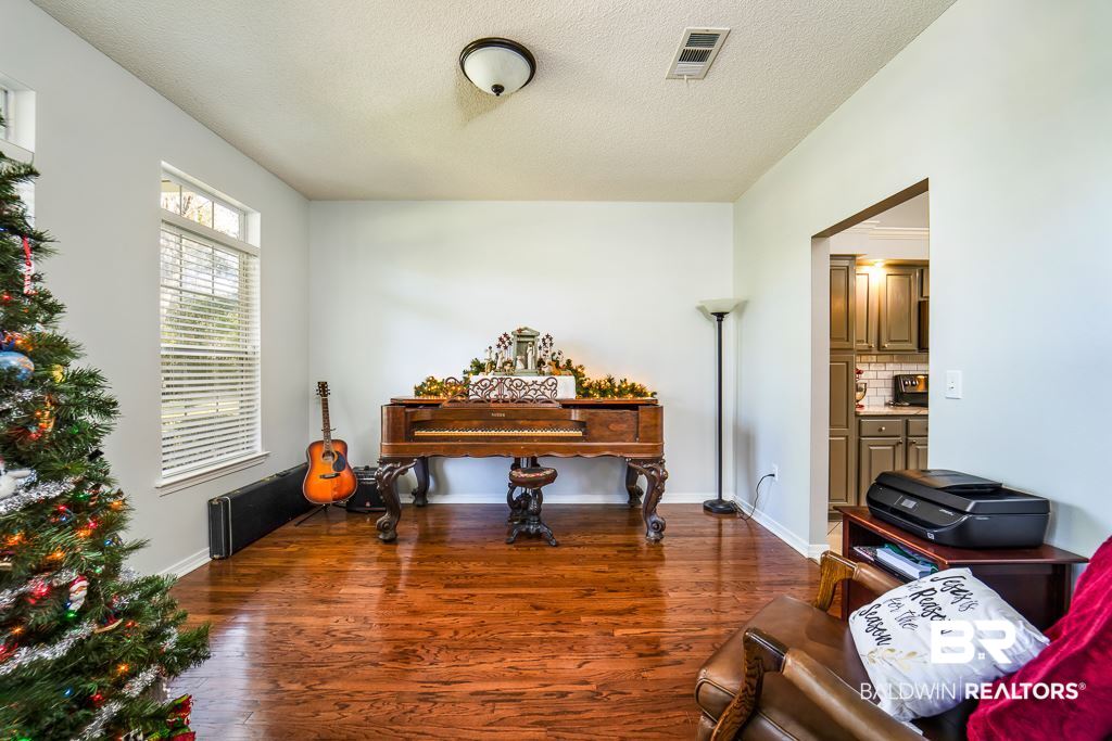 9546 Mosley Road Fairhope, AL 36532 - Photo 4 of 27 Dining Room