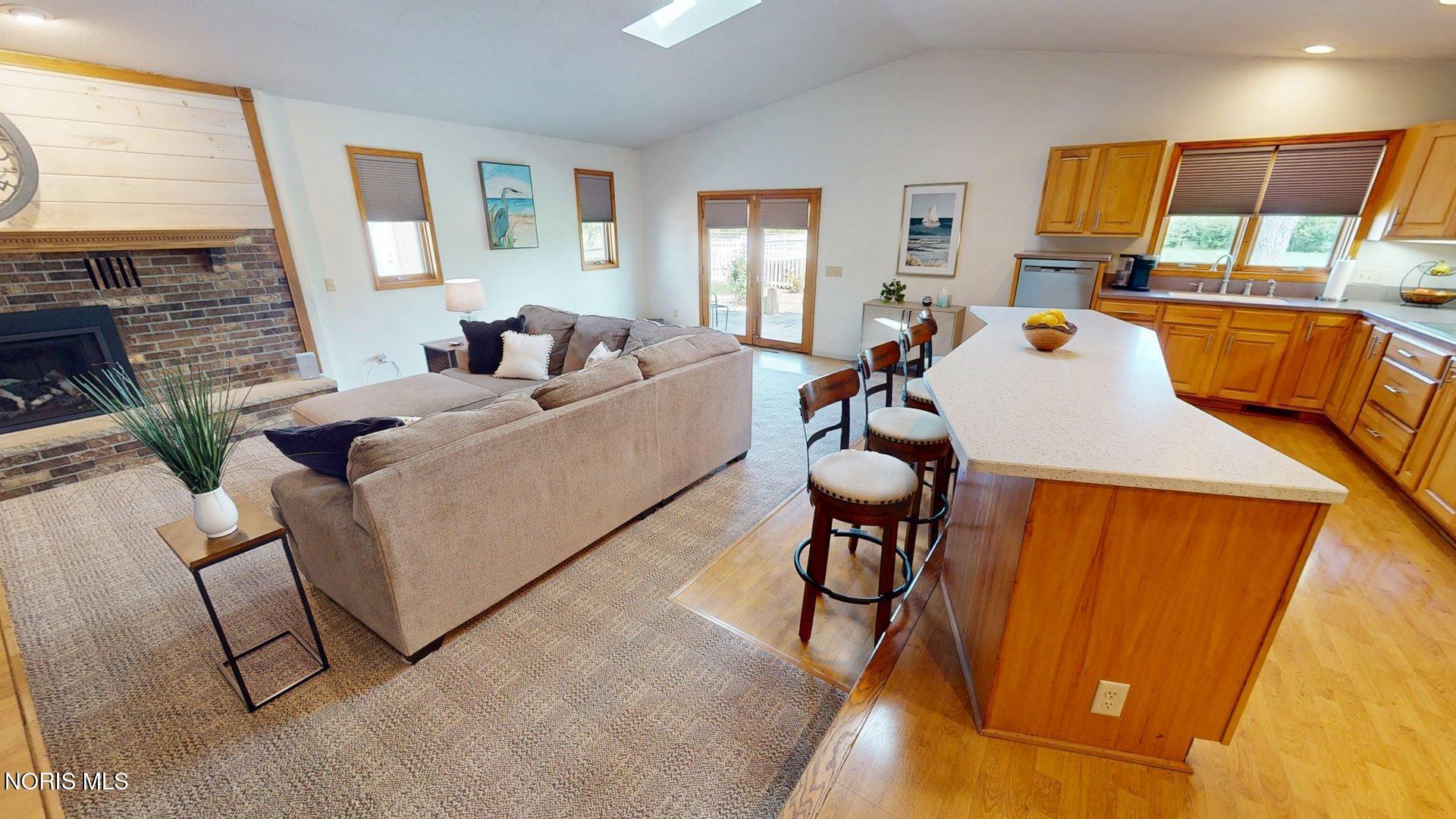 170 North Curtice Road Oregon, OH 43616 - Photo 10 of 37 Gallery Image 10