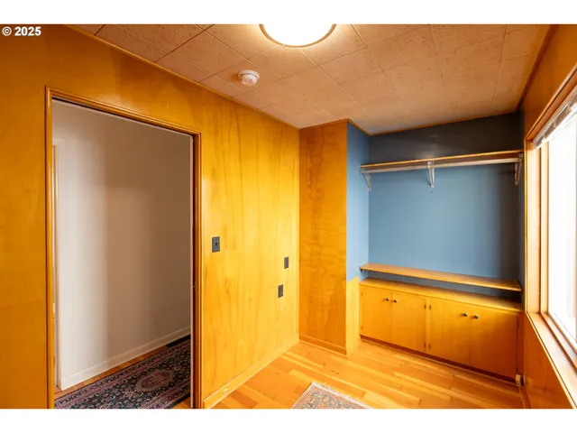 $450,000 | 319 East 7th Street, The Dalles, OR 97058