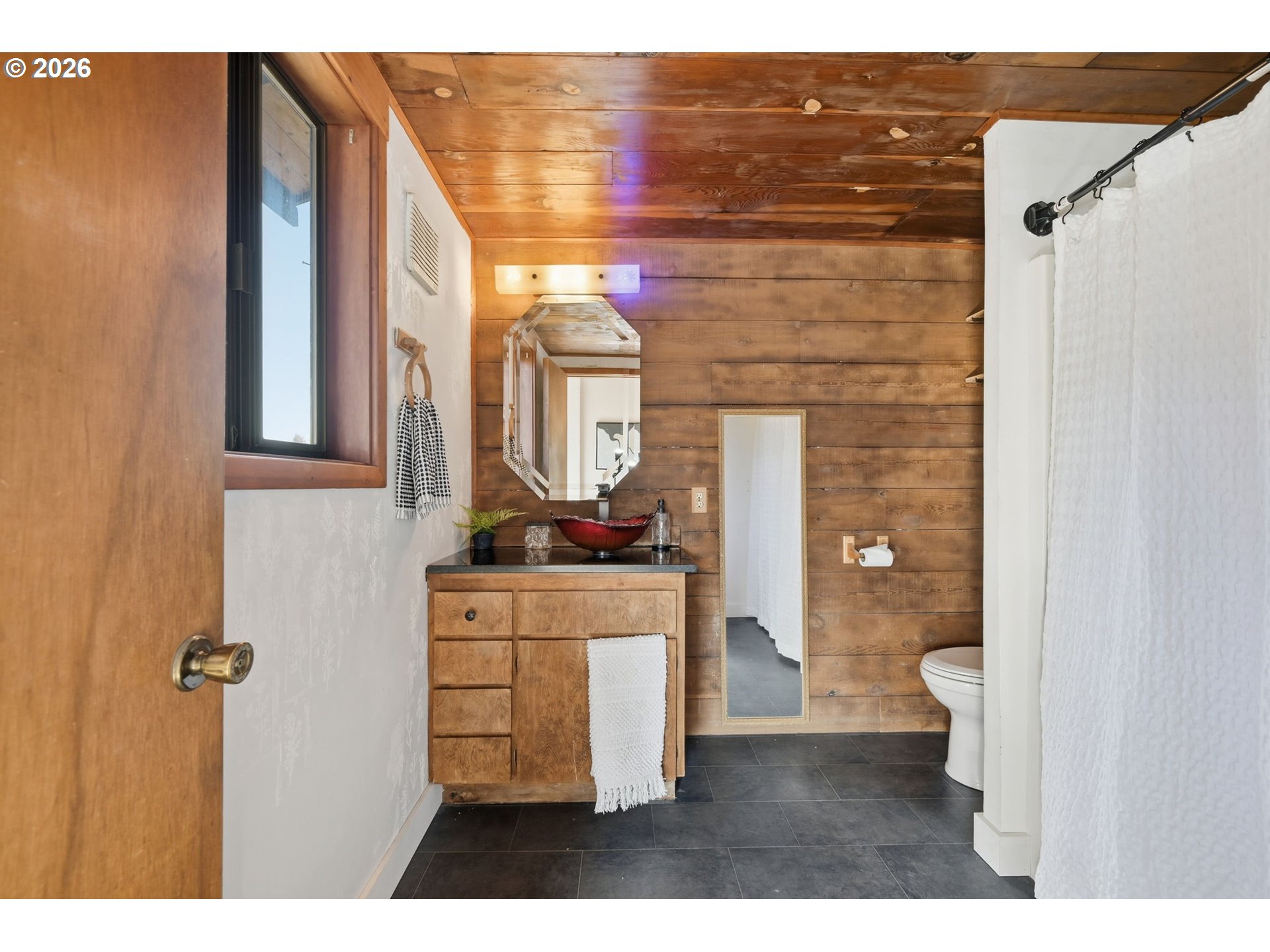 31149 Camas Swale Road Creswell, OR 97426 - Photo 28 of 48