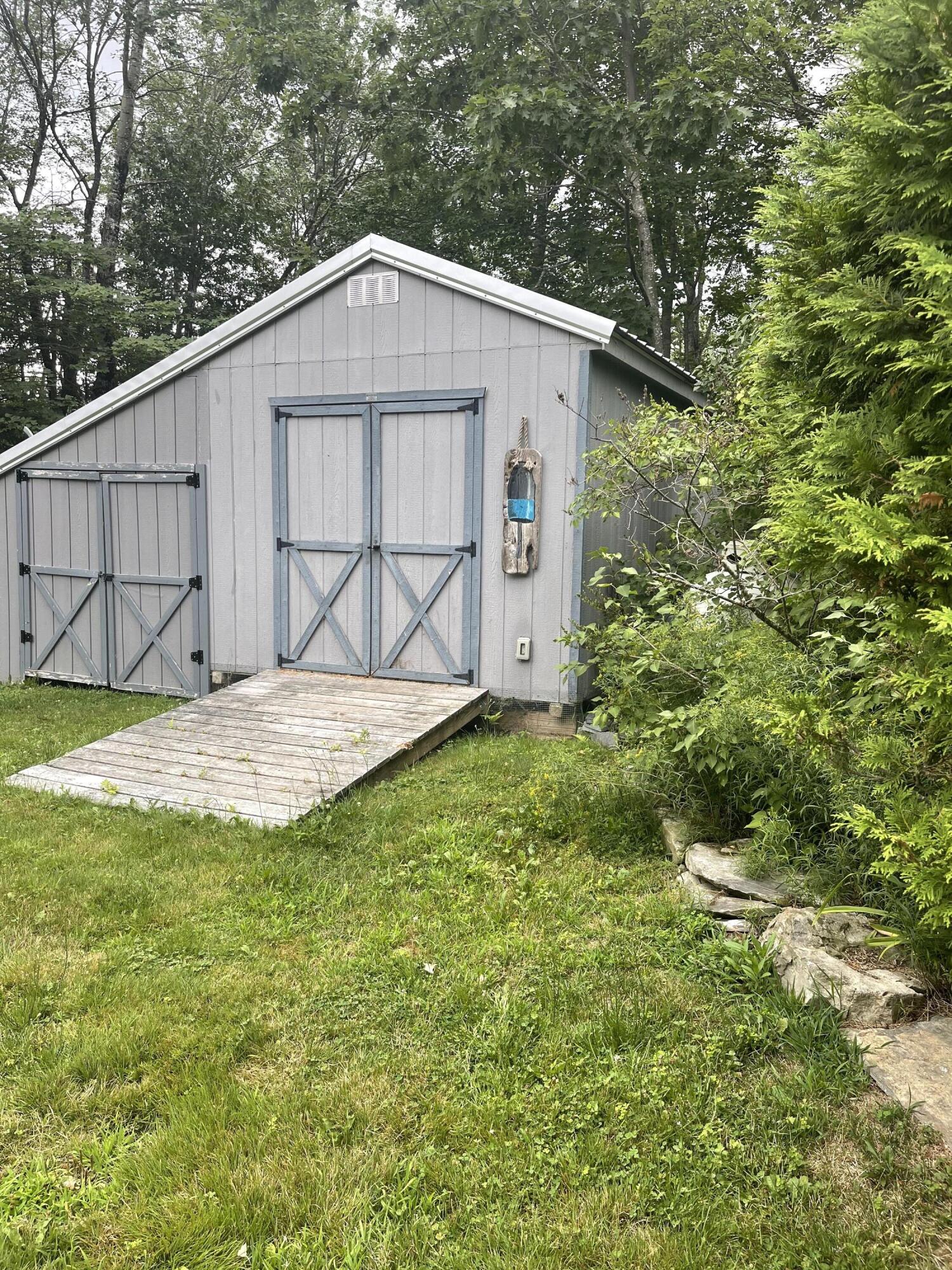 288 Clark Hill Road Holden, ME 04429 - Photo 10 of 16 a7UsynANQm6nXDcZq1AiGQ