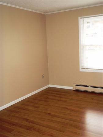 171 Totman Road Lowell, MA 01854 - Photo 9 of 12 Gallery Image 9