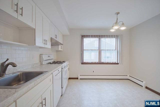 44 Newcomb Road Tenafly, NJ 07670 - Photo 11 of 17