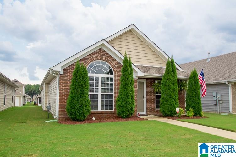 302 Village Drive Calera, AL 35040 - Photo 2 of 25