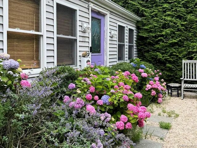 $25,000 | 77 Hillcrest Avenue, Southampton, NY 11968