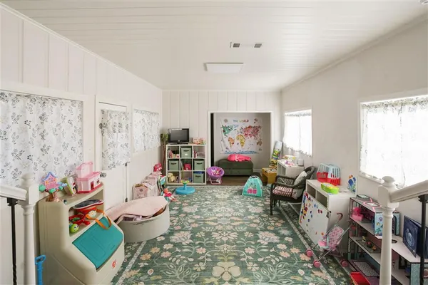 $180,000 | 3809 Common Street, Lake Charles, LA 70607