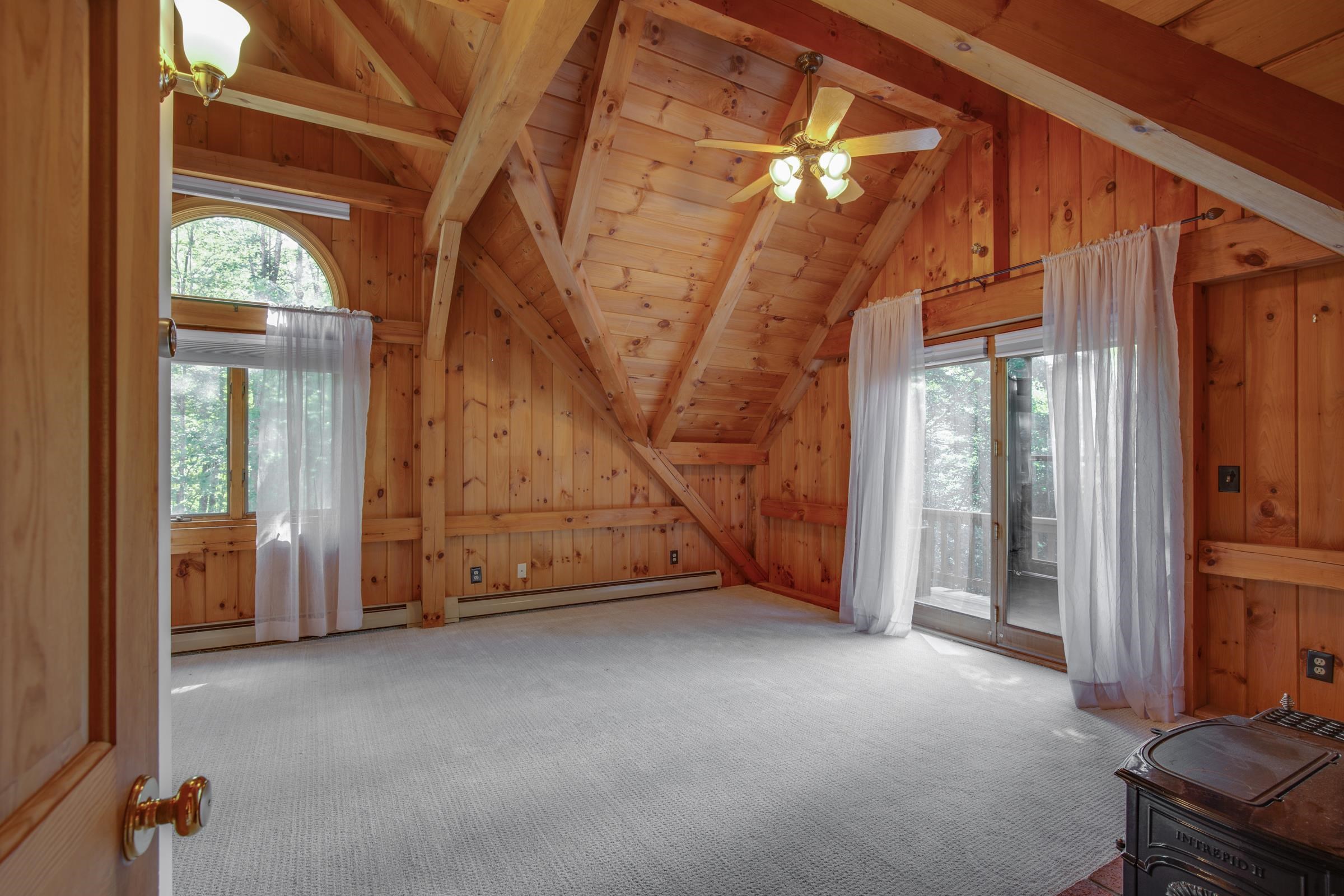 361 Barts Hill Road, Unit 4 Killington, VT 05751 - Photo 19 of 35 Gallery Image 19