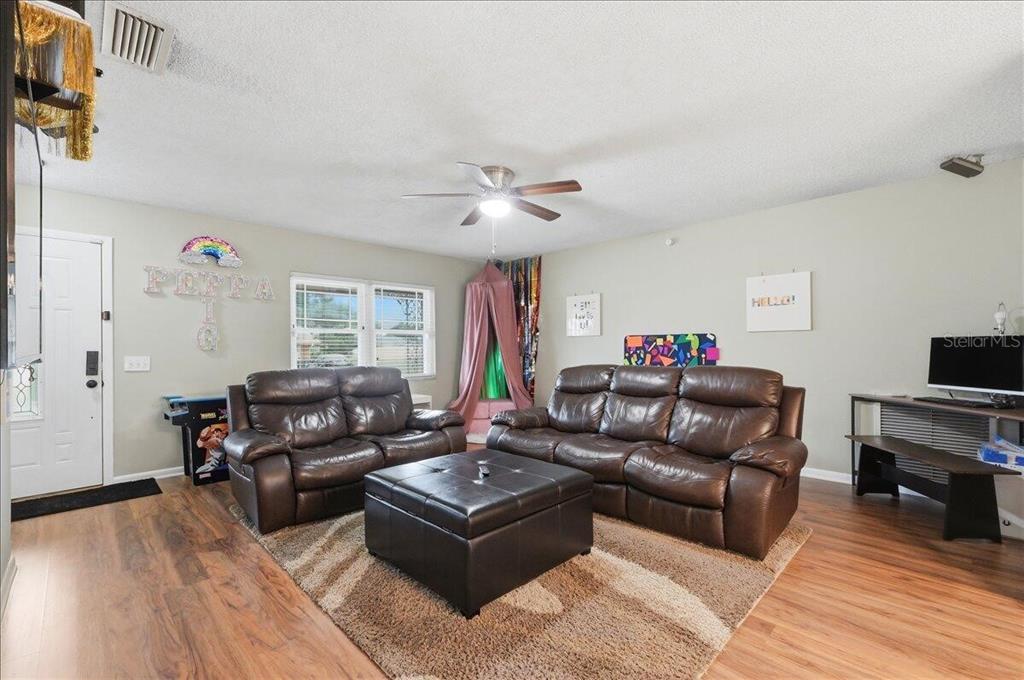 132 Duval Road Winter Haven, FL 33884 - Photo 14 of 38