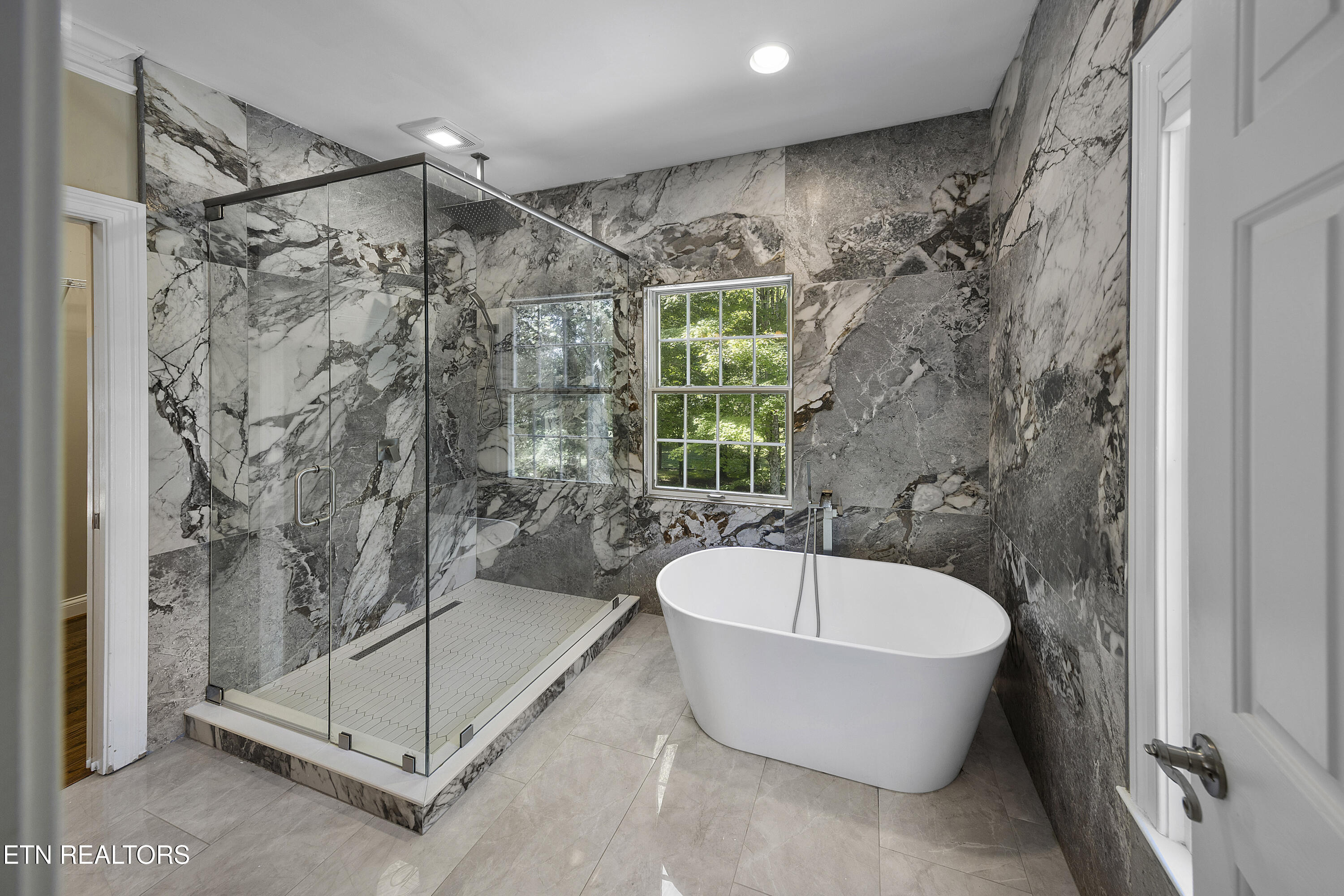 6518 Westminster Road Knoxville, TN 37919 - Photo 16 of 32 L40A8869