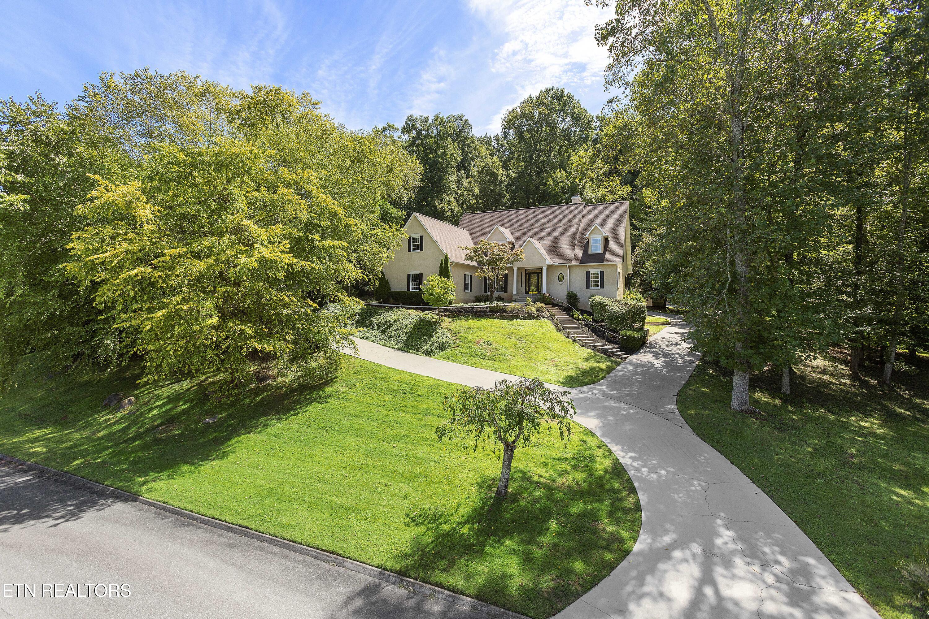 6518 Westminster Road Knoxville, TN 37919 - Photo 2 of 32 IMG_9033