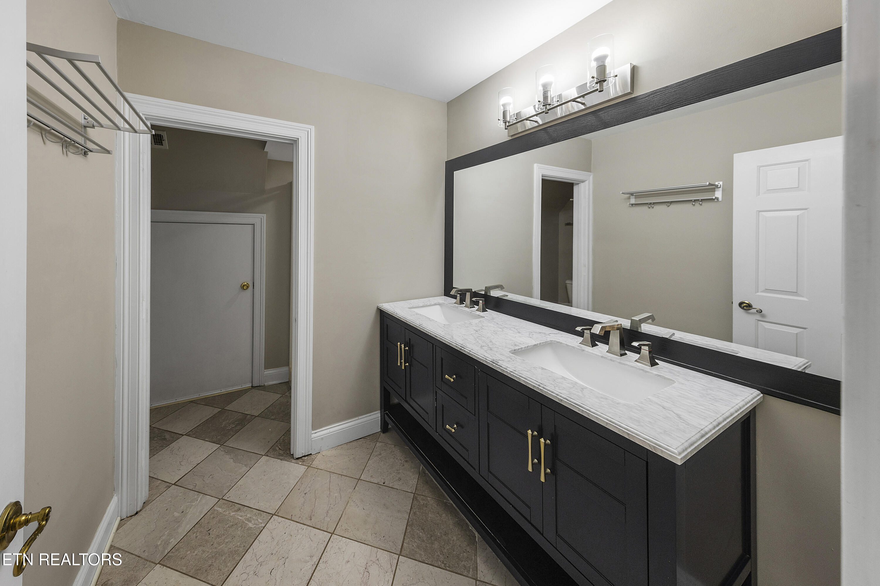 6518 Westminster Road Knoxville, TN 37919 - Photo 23 of 32 L40A8914