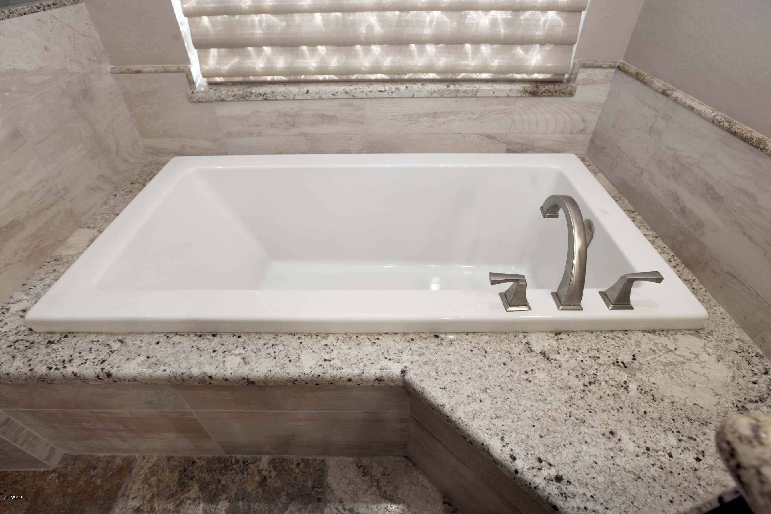 1545 North Rico Circle Mesa, AZ 85213 - Photo 14 of 51 New Bathtub