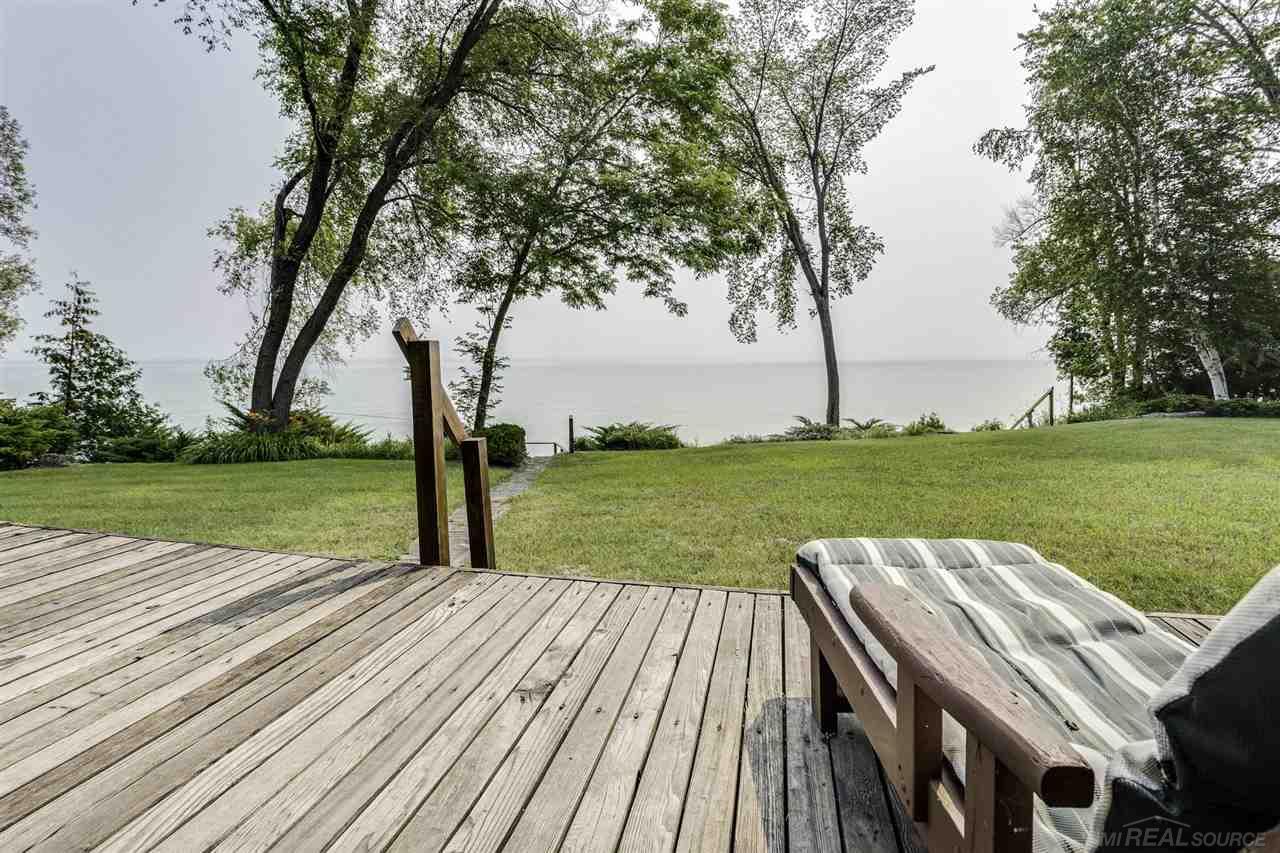 3200 North Lakeshore Road Deckerville, MI 48427 - Photo 7 of 57 Paradise Awaits!