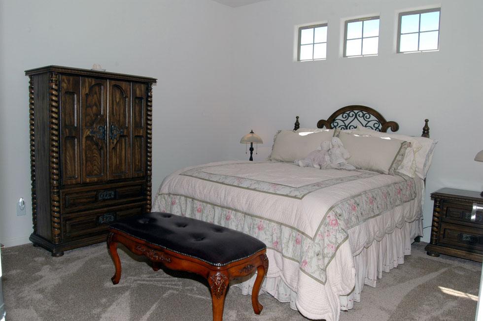 2008 West Caleb Road Phoenix, AZ 85085 - Photo 3 of 20 BR 2