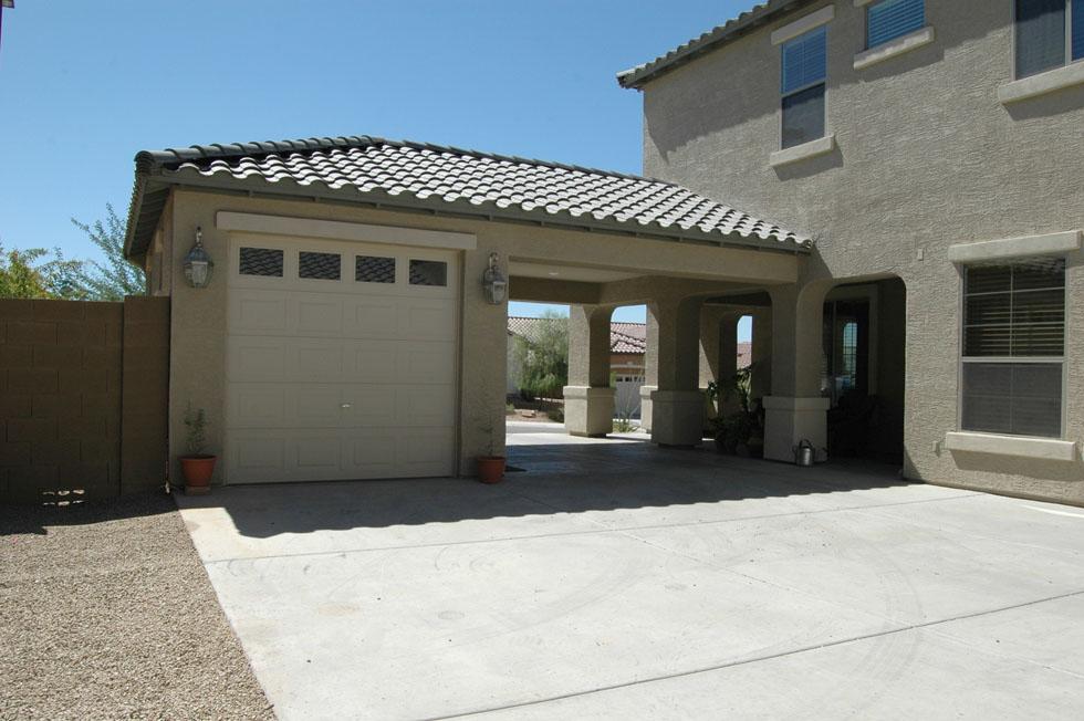 2008 West Caleb Road Phoenix, AZ 85085 - Photo 6 of 20 Porte Cochere and separate garage