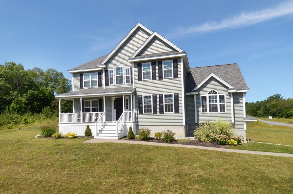 24 Middle Road Merrimac, MA 01860 - Photo 2 of 30