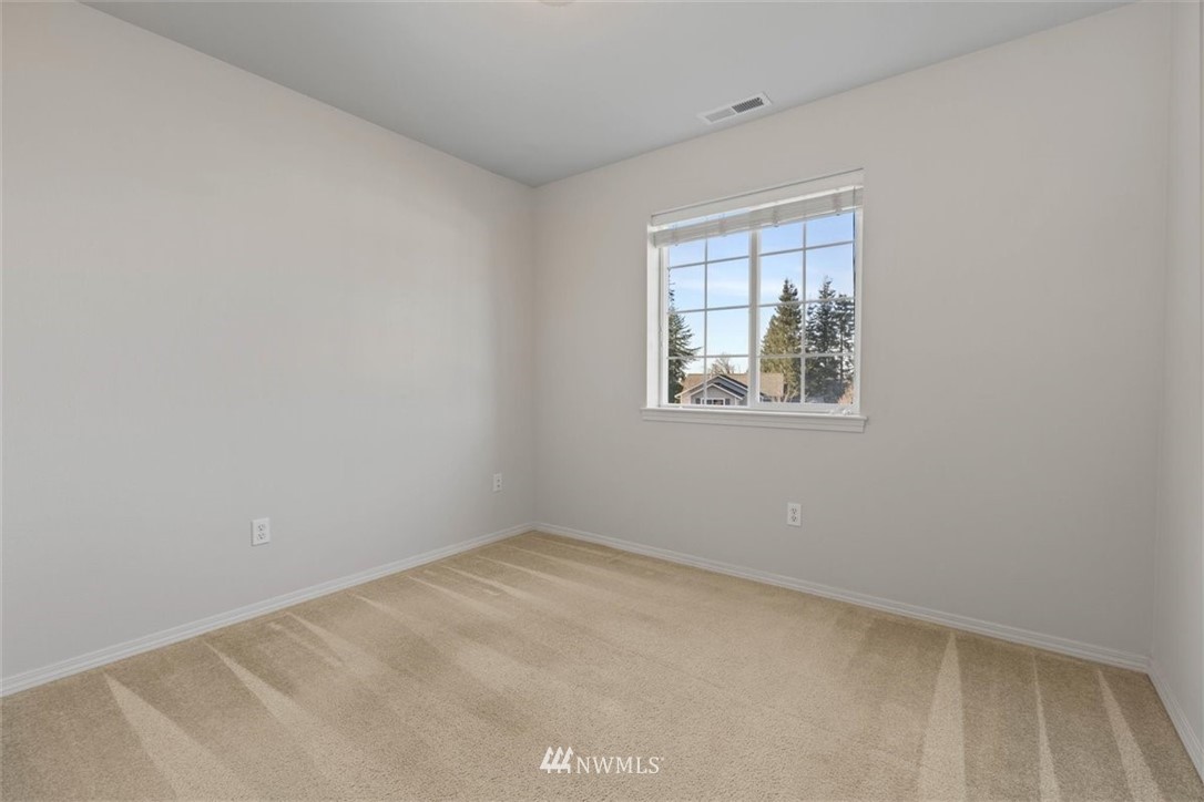 2612 Northwoods Loop Road Mount Vernon, WA 98273 - Photo 16 of 21