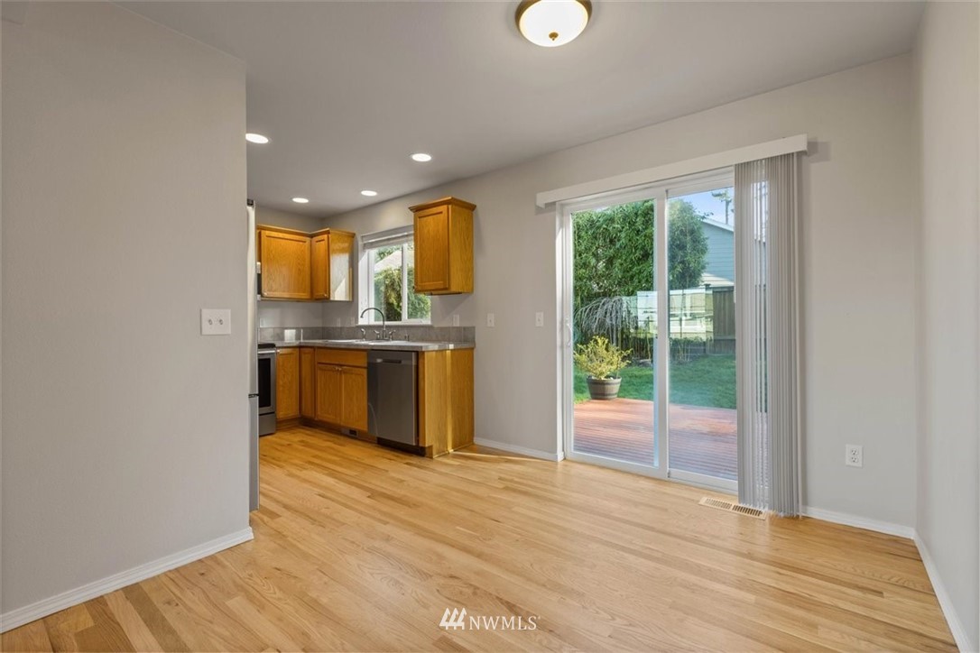2612 Northwoods Loop Road Mount Vernon, WA 98273 - Photo 9 of 21