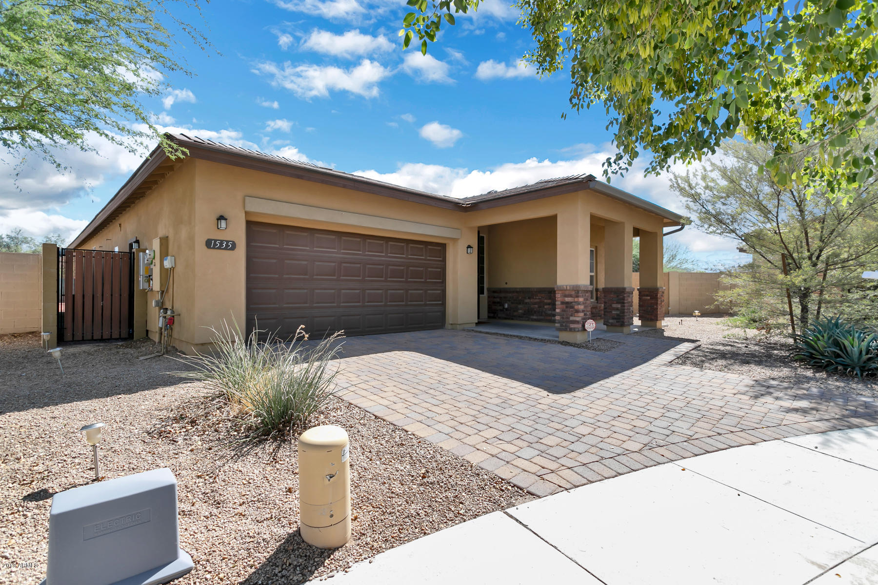 1535 East Apollo Road Phoenix, AZ 85042 - Photo 1 of 15 _MG_2020