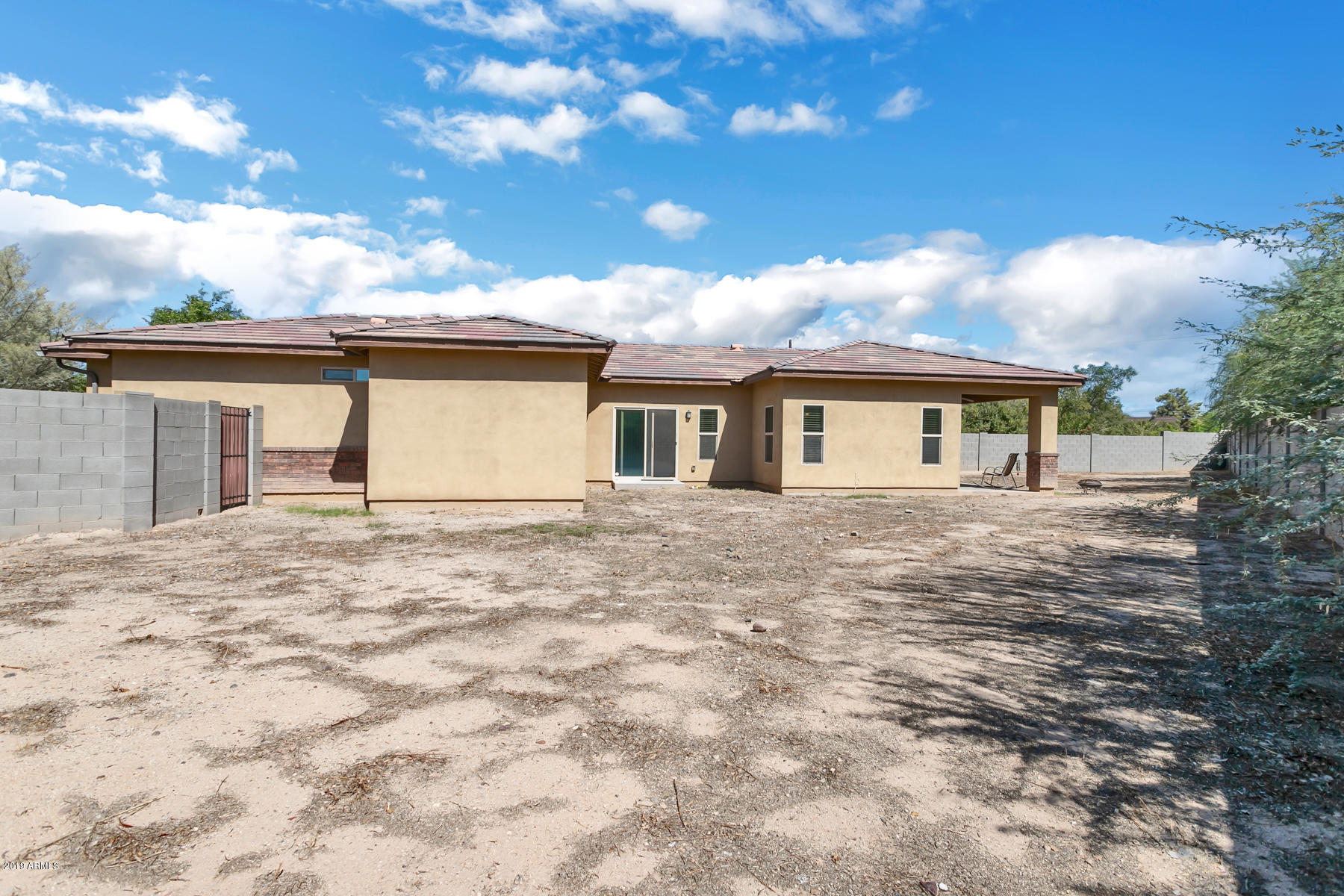 1535 East Apollo Road Phoenix, AZ 85042 - Photo 14 of 15 _MG_2018