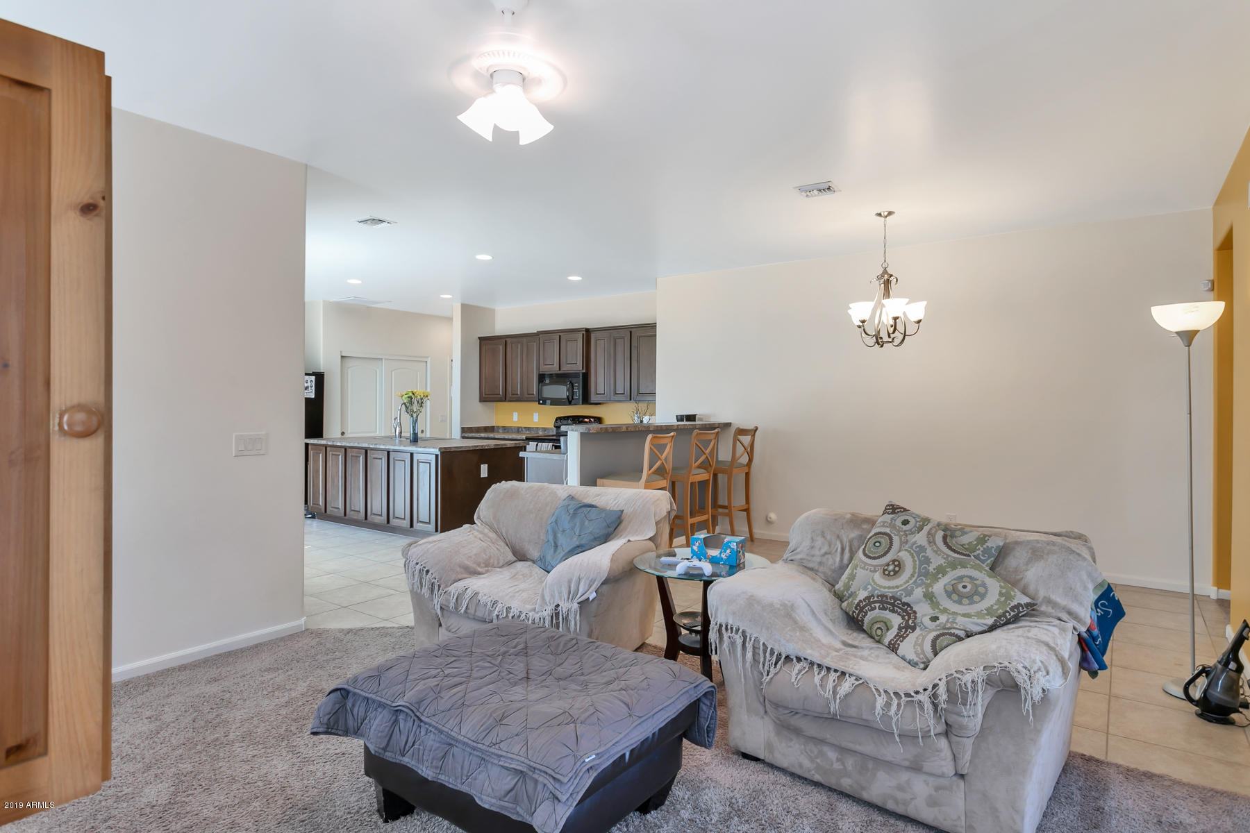 1535 East Apollo Road Phoenix, AZ 85042 - Photo 4 of 15 _MG_2007