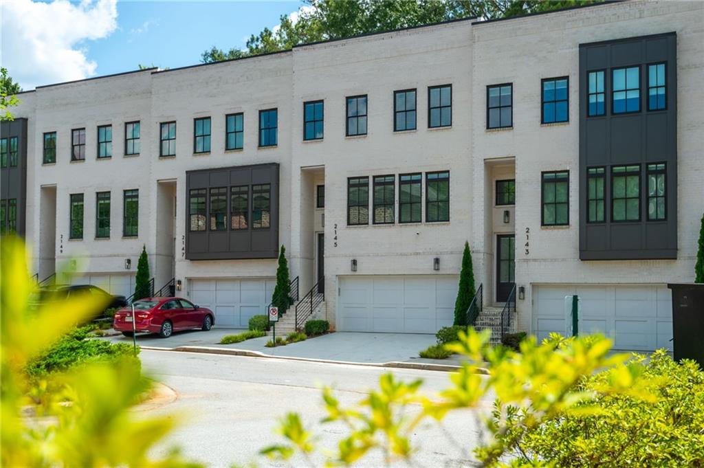 2145 Druid Flds Lane Decatur, GA 30033 - Photo 1 of 20 Gallery Image 1