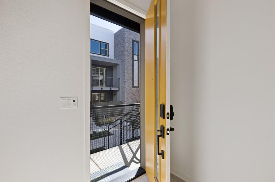 6702 Optimum Loop San Jose, CA 95119 - Photo 4 of 29