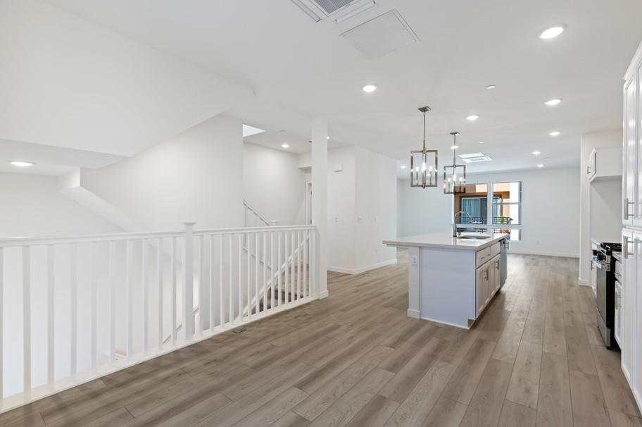 6702 Optimum Loop San Jose, CA 95119 - Photo 10 of 29