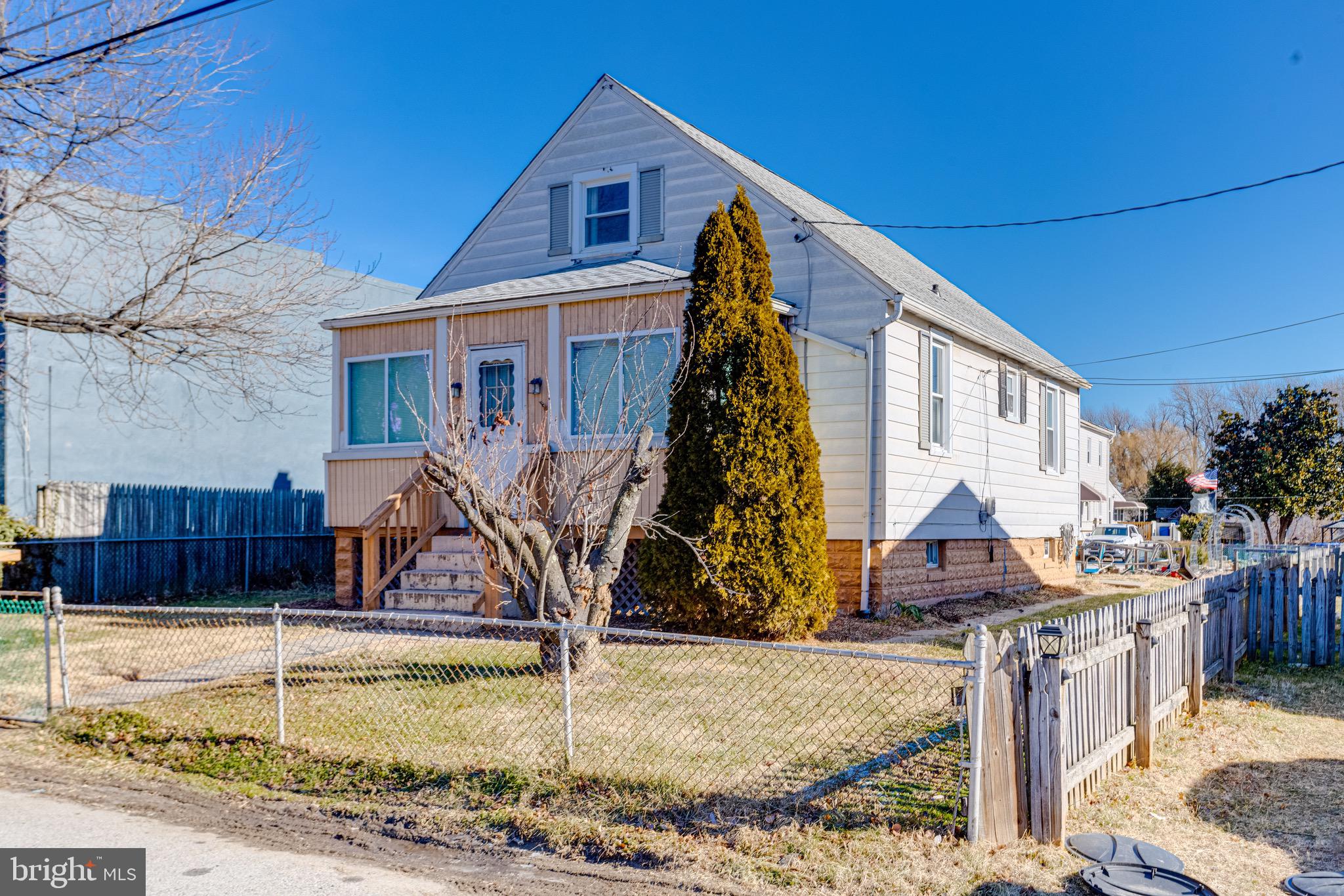 2513 Wagner Avenue Sparrows Point, MD 21219 - Photo 3 of 59