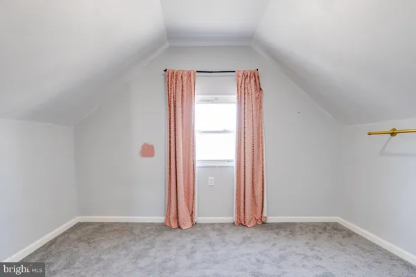 an empty room with closet